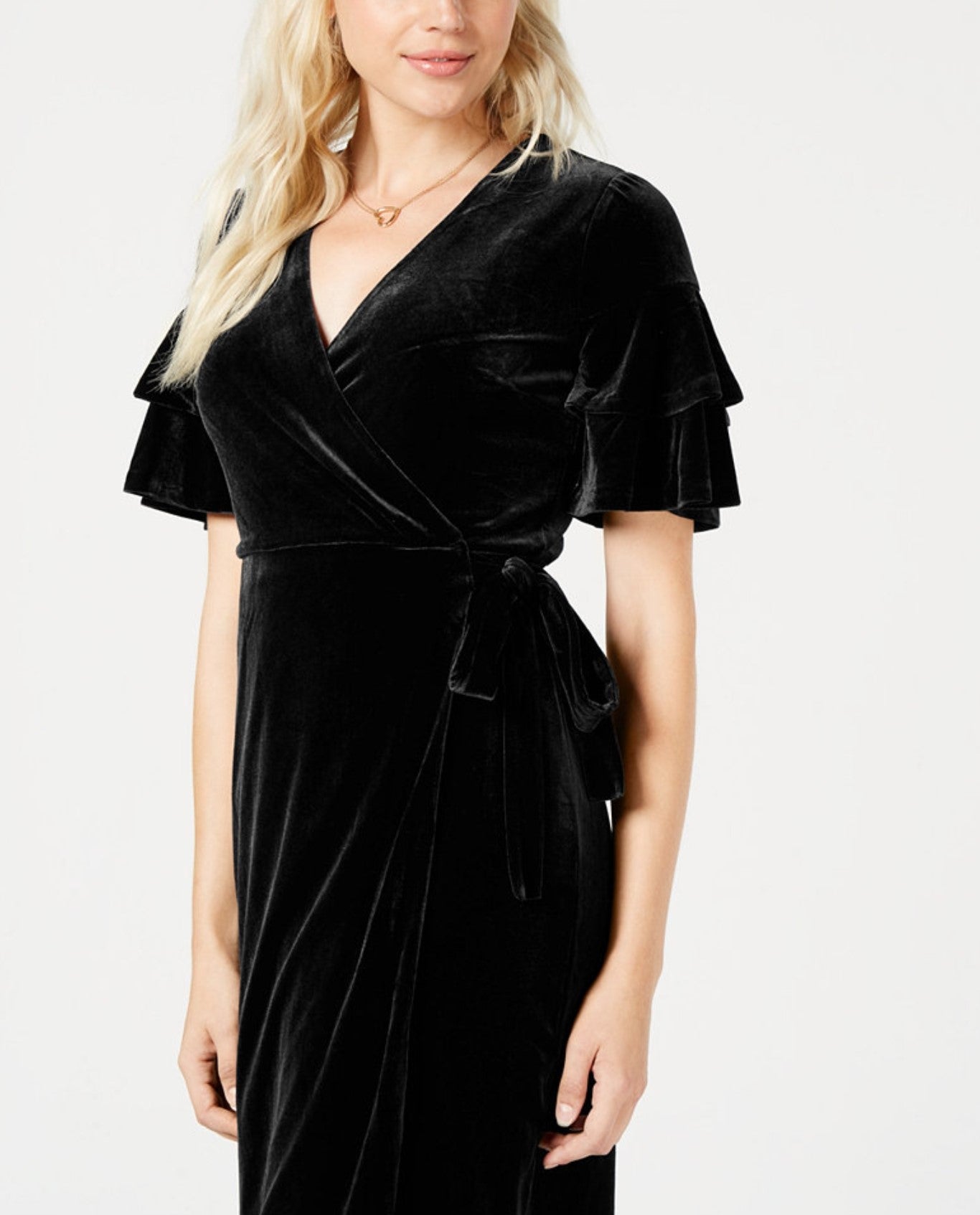 فستان مخملي ملفوف